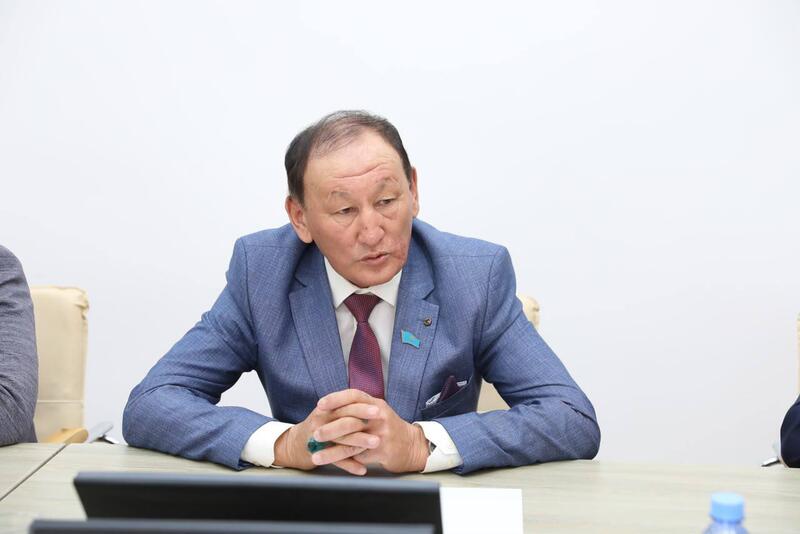 Маслихат Уилского района поддержал кандидатуру на должность нового акима района