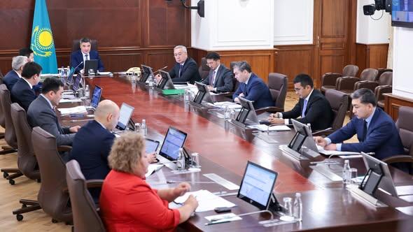 ТУРКЕСТАНСКАЯ ОБЛАСТЬ ЛИДИРУЕТ СРЕДИ РЕГИОНОВ ПО ПРИВЛЕЧЕНИЮ ИНВЕСТИЦИЙ В ОСНОВНОЙ КАПИТАЛ