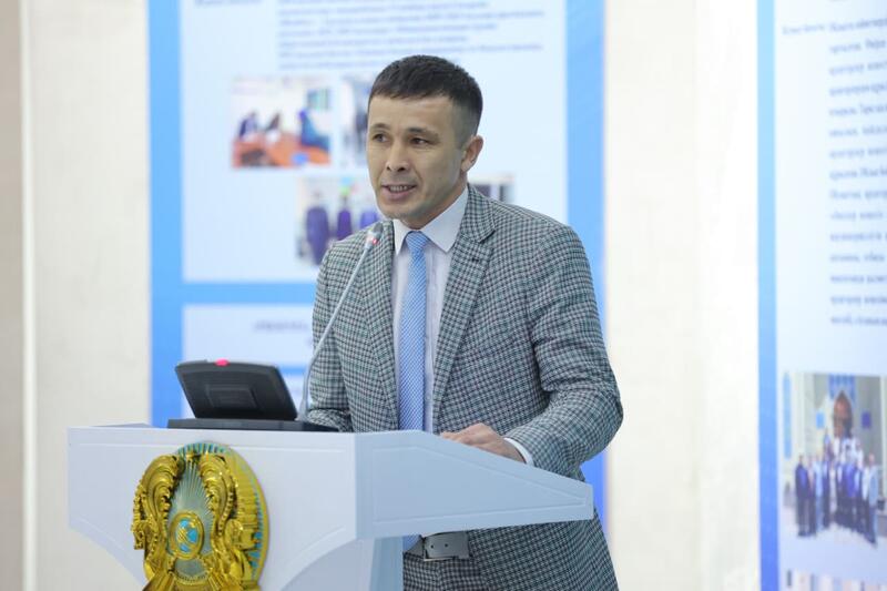 Ербол Карашукеев встретился с представителями НПО