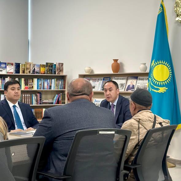 ЗАМЕСТИТЕЛЬ АКИМА ТУРКЕСТАНСКОЙ ОБЛАСТИ ПРОВЕЛ ЛИЧНЫЙ ПРИЕМ ГРАЖДАН