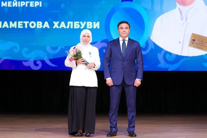В ШЫМКЕНТЕ ТОРЖЕСТВЕННО ОТМЕТИЛИ ДЕНЬ МЕДИЦИНСКОГО РАБОТНИКА