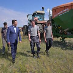 Аким области Асаин Байханов посетил с рабочей поездкой Павлодарский район