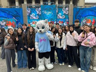 Наурызнама: молодёжь Алматы провела концерт и флешмоб в честь «Тазару күні»