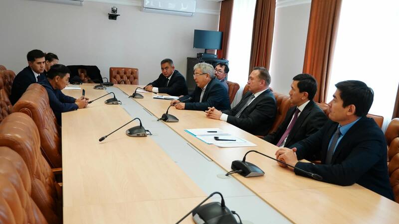 Рекордная газификация и мегапроект на Карачаганаке: вице-министр энергетики Ерлан Акбаров встретился с жителями ЗКО