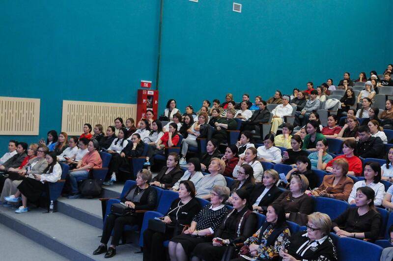 «Безопасная среда — уверенный ребенок»: в Астане прошло специальное собрание для родителей воспитанников детсадов