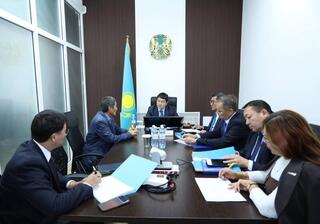 Аким области Нурдаулет Килыбай принял граждан по личным вопросам