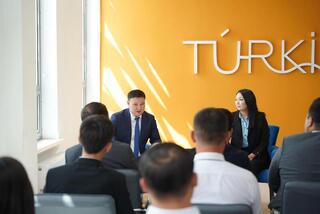 ТУРКЕСТАН: ЗАМЕСТИТЕЛЬ АКИМА ОБЛАСТИ ПРОЧИТАЛ ЛЕКЦИЮ МОЛОДЫМ ГОССЛУЖАЩИМ