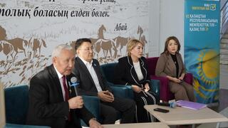 В области Абай ветераны поддержали проект новой Конституции. В ОБЛАСТИ АБАЙ СОСТОЯЛАСЬ ВСТРЕЧА С ВЕТЕРАНАМИ: ОБСУЖДЁН ПРОЕКТ НОВОЙ КОНСТИТУЦИИ