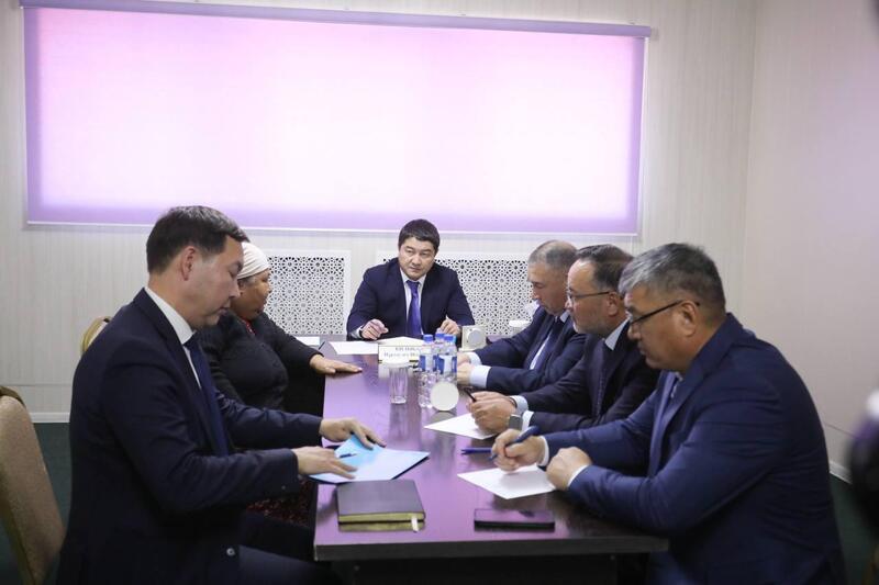 Нурдаулет Килыбай принял жителей Бейнеуского района по личным вопросам
