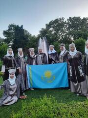 Модные бабушки Астаны вернулись с наградой из Болгарии