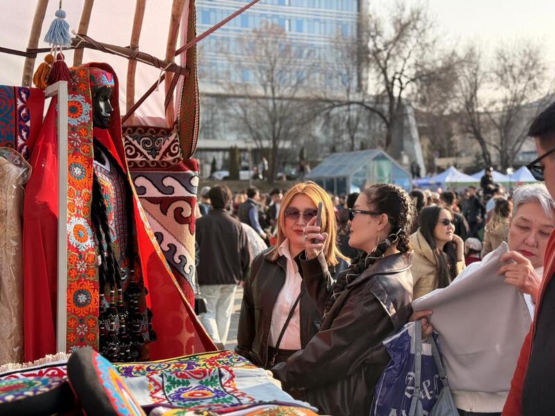Алматы отметил Наурыз с рекордами, цифровыми юртами и новыми форматами городских пространств