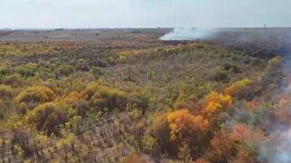 В Караганде запах гари: спасатели ликвидируют возгорание сухой травы