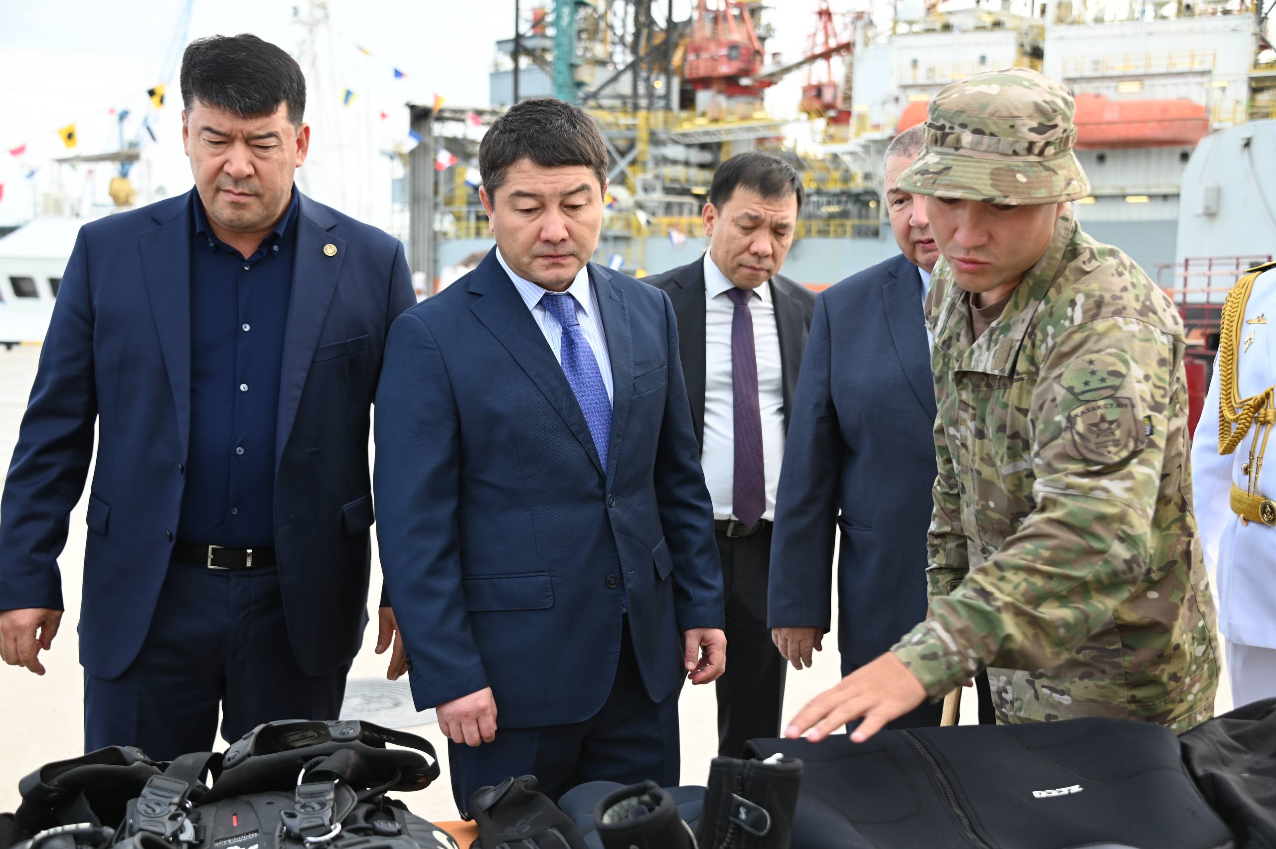 ВМС Казахстана: 30 лет под военно-морским флагом
