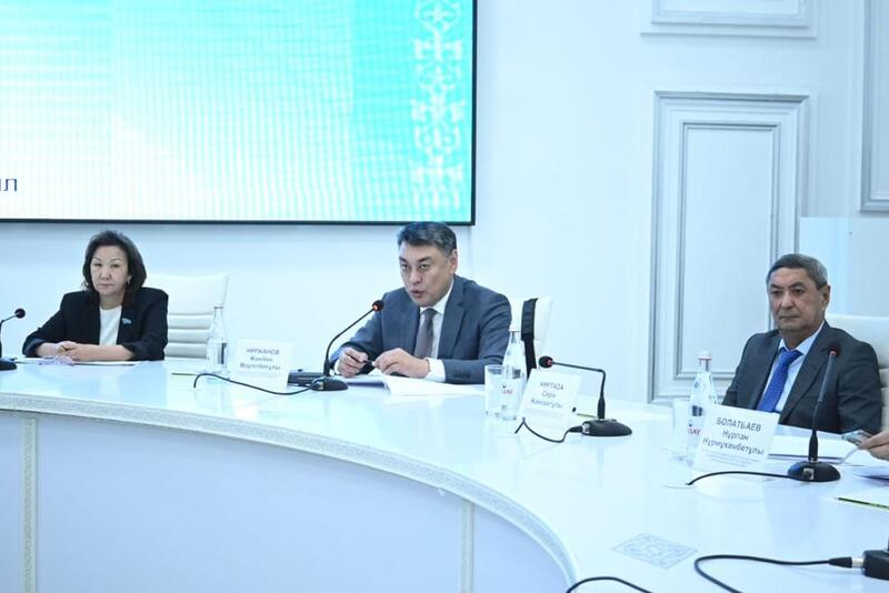 В Актобе разъяснили влияние новых экономических мер на бизнес