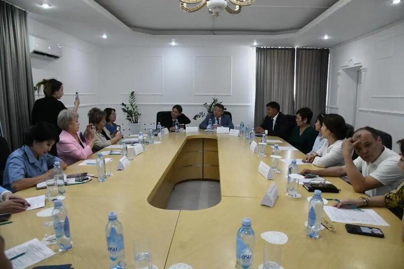 Цифровую платформу для защиты прав детей и помощи семьям «Отбасы Көмек» презентовали в Астане