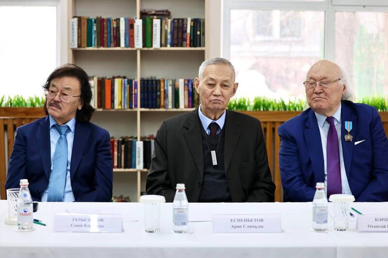 Творческая интеллигенция области Абай - за Новую Конституцию