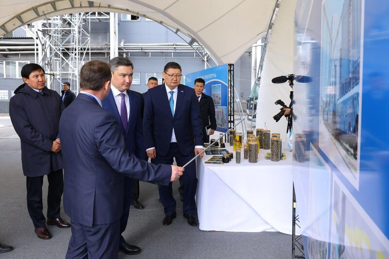 Олжас Бектенов проверил исполнение поставленных Президентом задач по реализации индустриальных и социальных проектов в области Абай