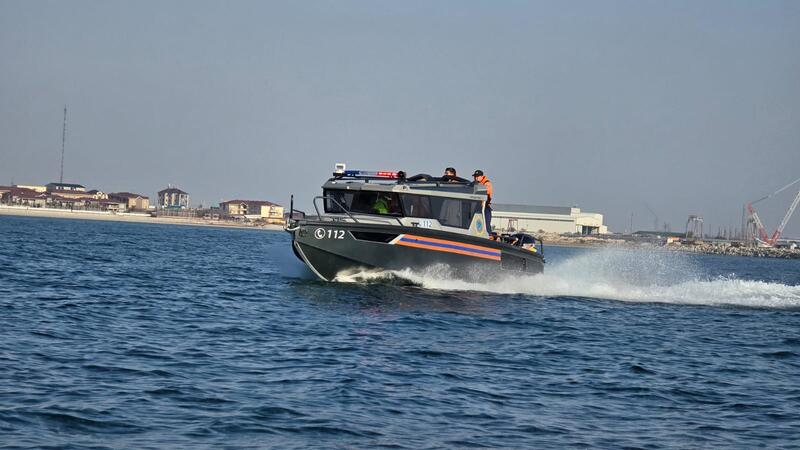 На льду спасено 40 человек