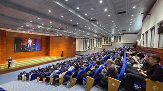 Как соблюдать цифровую безопасность и защититься от интернет-мошенников, рассказали столичным студентам