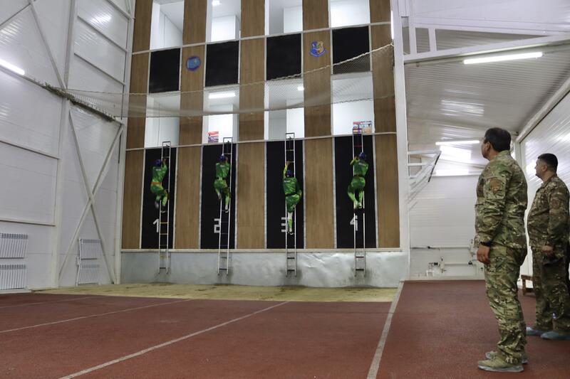 Глава МЧС посетил спортивный комплекс «Батыр» в Костанае
