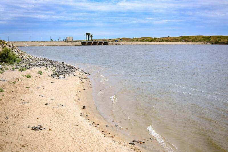 Дожди пополнили водохранилища Актюбинской области на миллионы кубометров