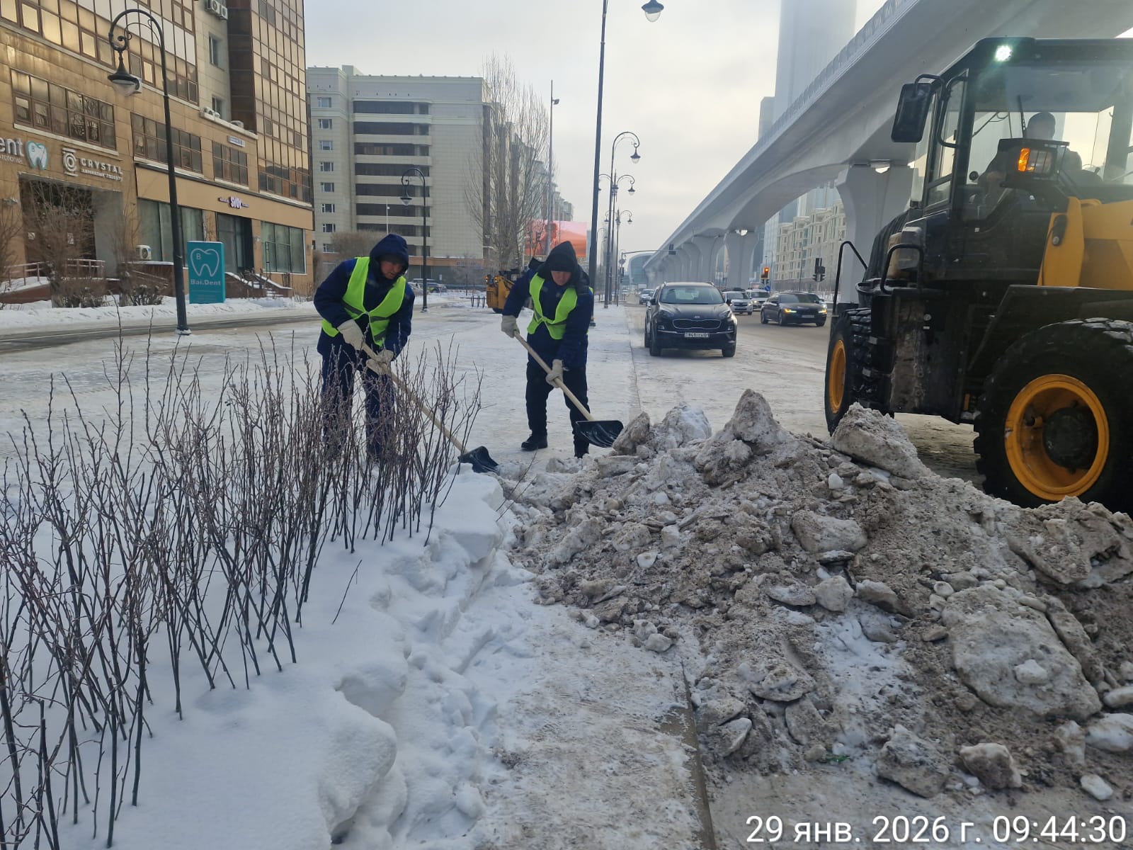 Из Астаны вывезено около 3,3 млн кубометров снега