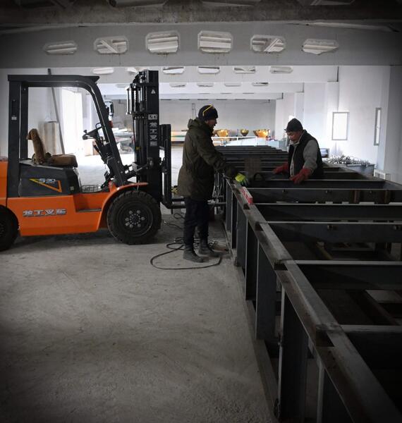 Аким области Асаин Байханов посетил село Кеменгер Павлодарского района, где ознакомился с реализацией крупных инвестиционных проектов и проверил ход строительства физкультурно-оздоровительного комплекса