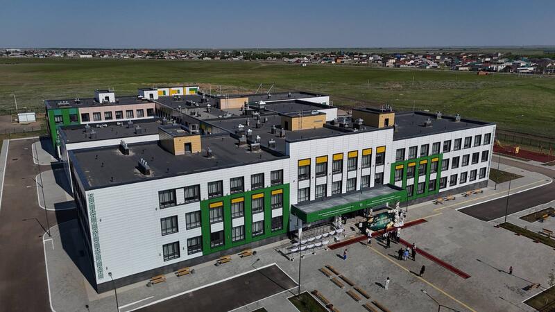 Последний звонок прозвенел для акмолинских школьников
