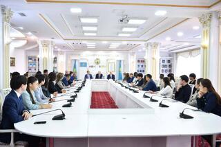 От диалога к практике: Курултай и Қазақстан Халық Кеңесі как основа обновленной правовой модели