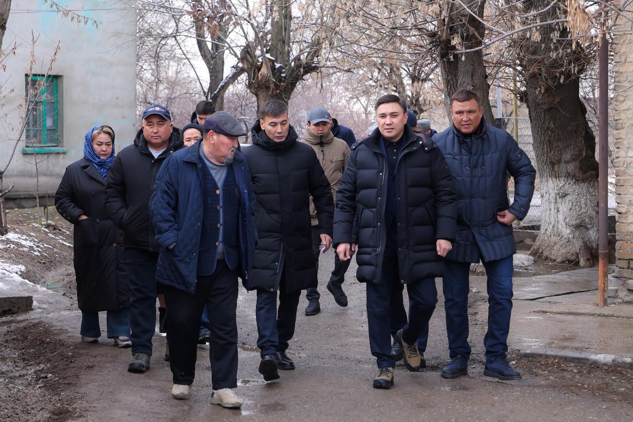 ЗЕЛЁНАЯ БАЛКА: СЕМЬИ ВЕТХОГО ЖИЛЬЯ ПЕРЕСЕЛИЛИ В ШЫМКЕНТЕ