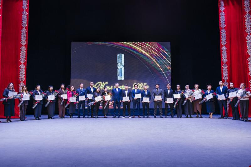 Награждены лучшие представители сферы спорта и туризма