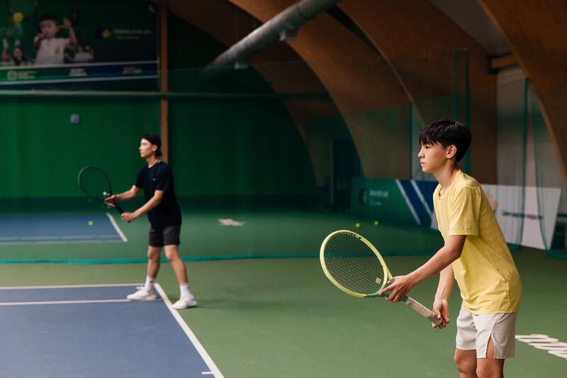 Увеличилось число детей, занимающихся в теннисном центре бесплатно
