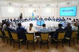 В Алматы утверждена обновленная структура городского управления