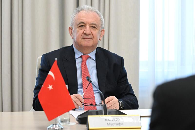 Аким Алматы Дархан Сатыбалды провел встречу с Послом Турции