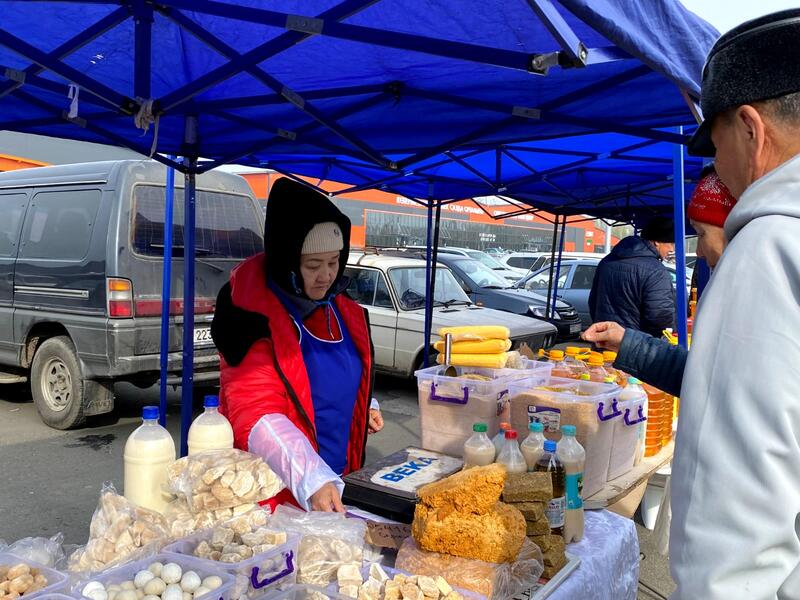 Город Риддер ВКО встречает гостей на ярмарке сельхозпродукции