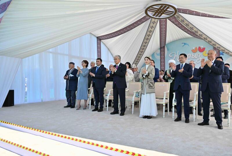 Президент посетил концерт по случаю праздника Наурыз