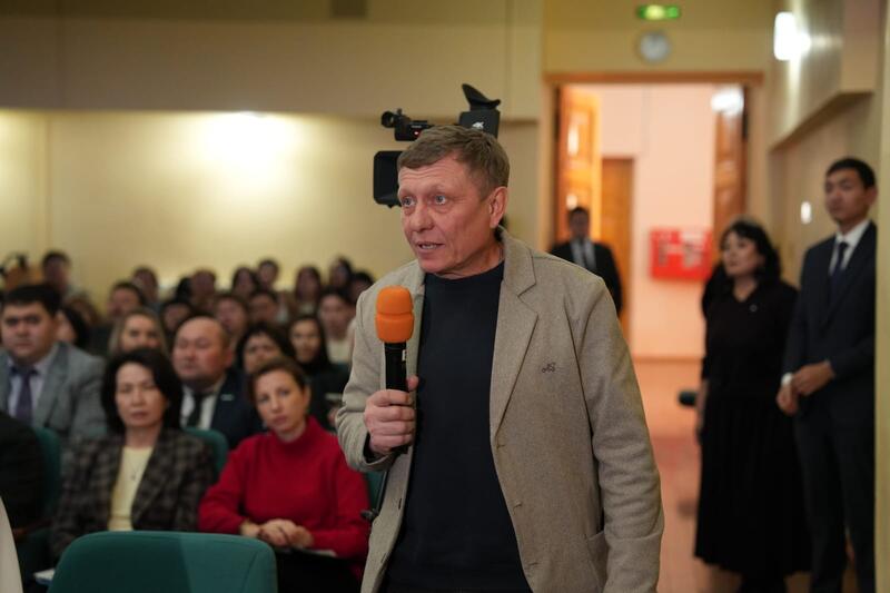 В районе Алтай отремонтировано 30 километров дорог