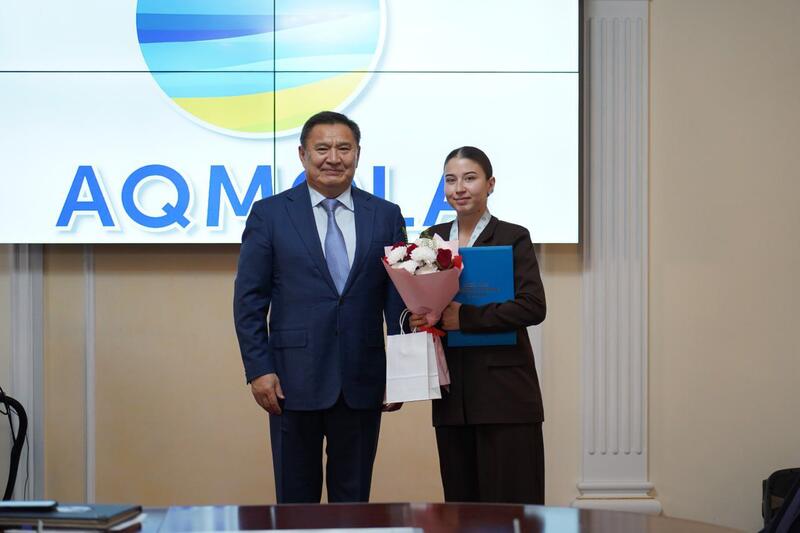 Аким Акмолинской области встретился с баскетбольной командой «Окжетпес»