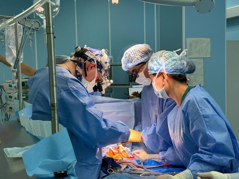 В Актобе 13 детям провели сложные операции на сердце