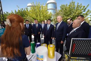 В ТУРКЕСТАНЕ ПРОХОДИТ ЯРМАРКА ТОВАРОВ ЛУЧШИХ ПРОИЗВОДИТЕЛЕЙ РЕГИОНА