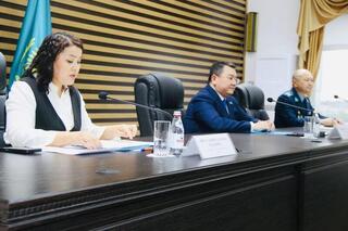 Советник Президента РК провел встречу в областном полицейском ведомстве в Павлодаре