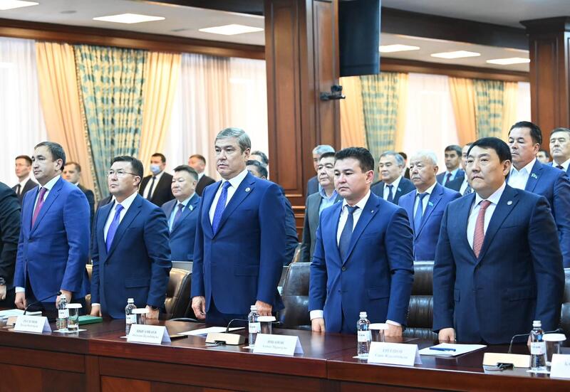 Состоялась внеочередная сессия областного маслихата