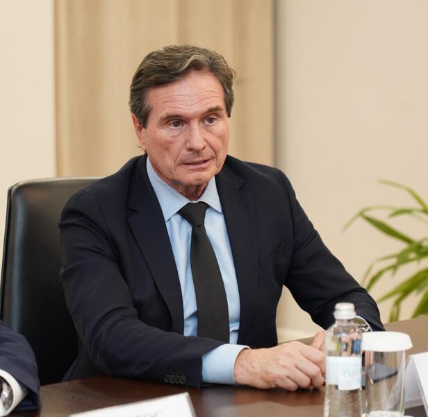 АКИМ ТУРКЕСТАНСКОЙ ОБЛАСТИ НУРАЛХАН КУШЕРОВ ВСТРЕТИЛСЯ С ПРЕДСТАВИТЕЛЯМИ ИСПАНСКОЙ КОМПАНИИ