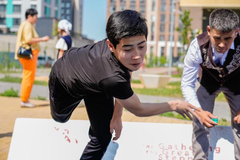 Работа с войлоком, рукоделие и национальные игры: при столичной школе работает уникальный этнолагерь