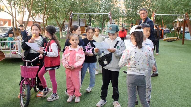 Акцию по предотвращению падений детей из окон провели в Астане