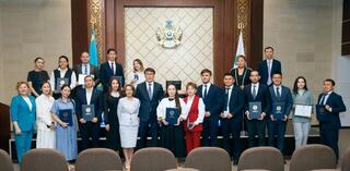 В АЗРК В ПРЕДДВЕРИИ ДНЯ РАБОТНИКОВ АНТИМОНОПОЛЬНОГО ОРГАНА ОТМЕТИЛИ ЛУЧШИХ СОТРУДНИКОВ