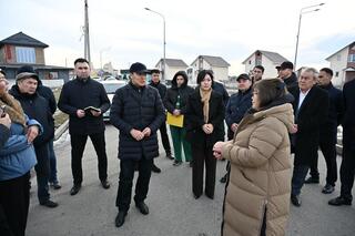 Аким города встретился с жителями коттеджного городка «Береке»