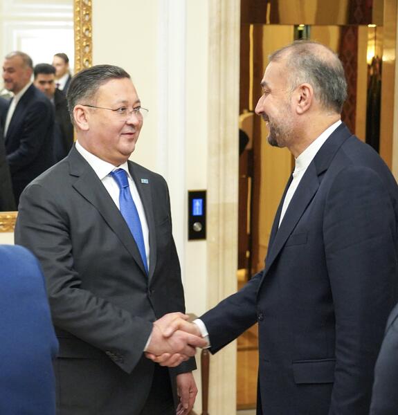 Главы МИД Казахстана и Ирана обсудили состояние и перспективы развития двусторонних отношений
