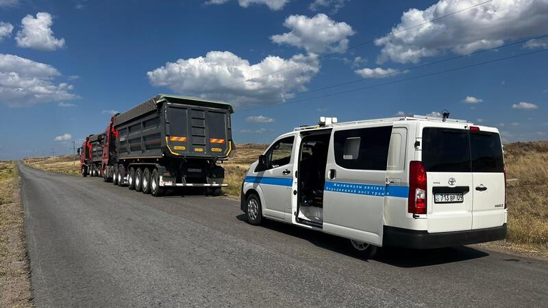 В Карагандинской области усилен контроль за соблюдением сезонных ограничений для тяжеловесного транспорта