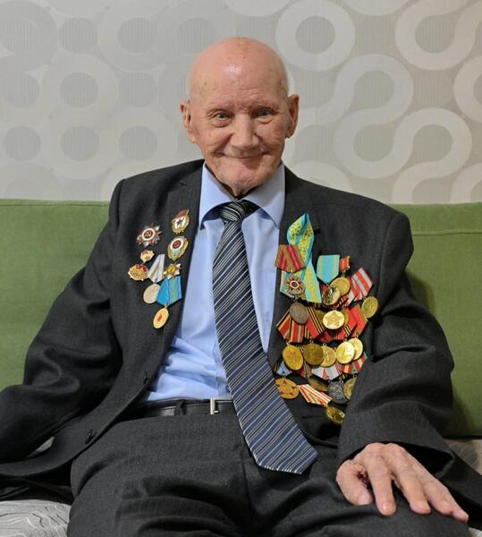 Ветеран Великой Отечественной войны Сергей Выжутович отметил 100-летний юбилей
